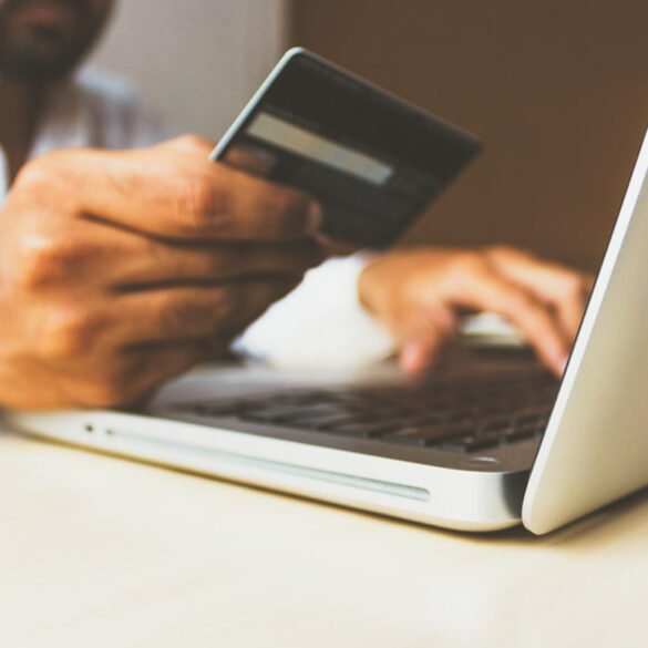 Online αγορές: Τέλος οι αφορολόγητες αγορές από Κίνα, eBay, Amazon – Τι αλλάζει από 1η Ιουλίου