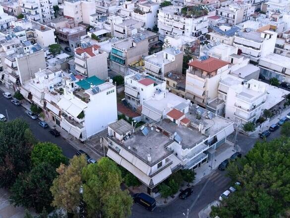 Τράπεζες και services απέναντι από 300.000 πρώτες κατοικίες και χιλιάδες δανειολήπτες