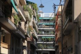 Οι κλειστές κατοικίες ανεβάζουν τις τιμές έως 19%
