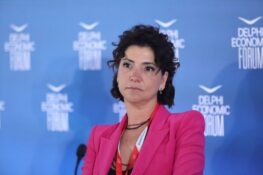 Αλεξία Μπακογιάννη: Περπατάω στον δρόμο και βλέπω Γιωτόπουλο ή τον Κουφοντίνα – Τι θα πρέπει να κάνω;
