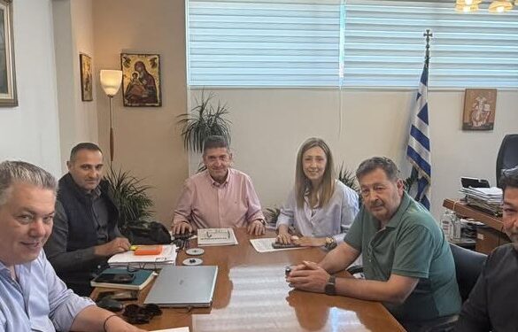Νέες προτάσεις και έργα με την Αχαΐα Αναπτυξιακή ΑΕ – Συνάντηση στο γραφείο του Γρ. Αλεξόπουλου