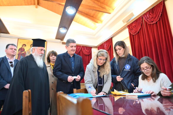 Δυτική Αχαϊα: Διανομή διατακτικών επιταγών ενόψει Πάσχα σε οικονομικά αδύναμους