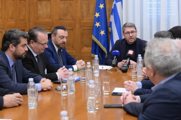 Ανδρουλάκης : Για άλλη μια φορά η κυβέρνηση παίρνει αποφάσεις ερήμην της τοπικής αυτοδιοίκησης
