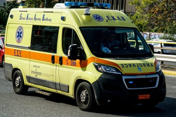 Πάτρα: Τροχαίο στην πλατεία Παπανδρέου