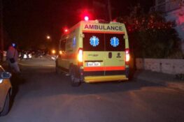 Πάτρα: Νυχτερινό τροχαίο στην Άνω Πόλη – Τραυματίστηκε παιδάκι