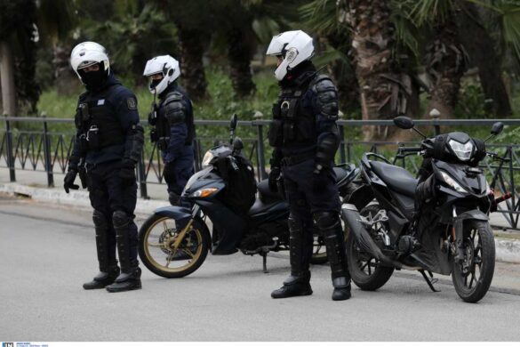 Πάτρα: Δύο 17χρονοι έδωσαν ραντεβού σε πλατεία για να παίξουν ξύλο!