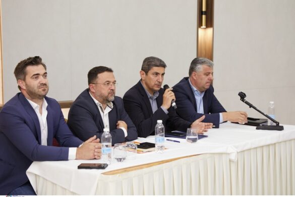 Αυγενάκης: Μεγάλο στοίχημα η ώθηση του αγροτικού κόσμου προς το επιχειρείν