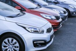 ΕΕ: Αυξήθηκαν οι πωλήσεις των καινούριων επιβατικών αυτοκινήτων