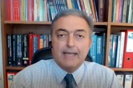 Χανταϊός – Βασιλακόπουλος: Οι επιβάτες του κρουαζιερόπλοιου ίσως μολύνθηκαν «μαζικά στη ζούγκλα»