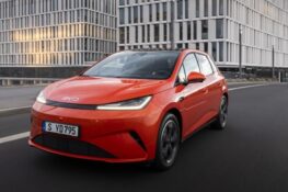 Η τεχνολογία DM 5.0 Super Hybrid νέας γενιάς κάνει πρεμιέρα στο νέο BYD Dolphin G DM-i