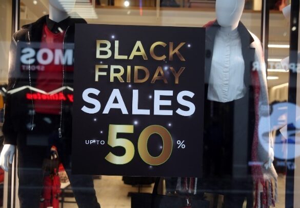 Black Friday : Επίσημη αυλαία σήμερα για το δημοφιλές εκπτωτικό event