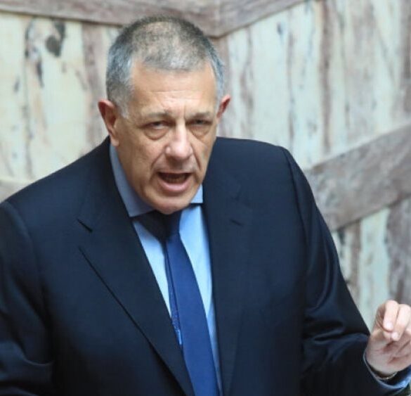 Επείγουσα προκαταρκτική εξέταση για καταγγελία Ταχιάου περί απειλής του από «μεγαλοπαράγοντα»