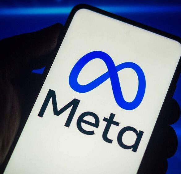 Κόκκινη κάρτα στη Meta του Ζάκερμπεργκ δείχνουν οι ενώσεις καταναλωτών της ΕΕ