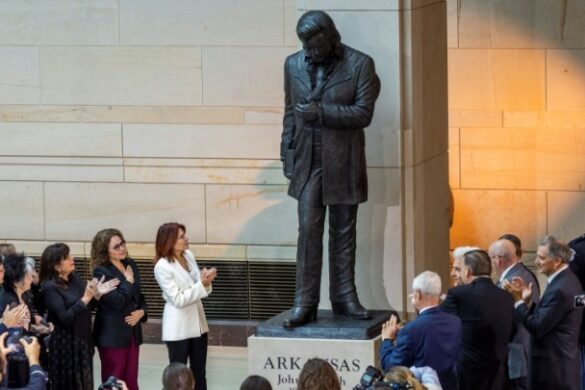 Άγαλμα του Τζόνι Κας στο Καπιτώλιο των Η.Π.Α.