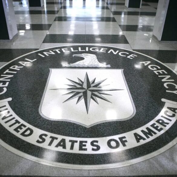 Η CIA απέλυσε απροσδιόριστο αριθμό προσφάτως προσληφθέντων υπαλλήλων