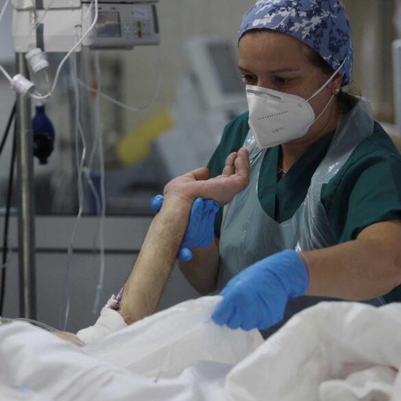 Σε έξαρση γρίπη και κορωνοϊός στην Πάτρα