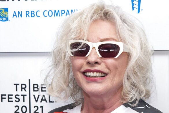 Ντέμπι Χάρι: «Είχα την τύχη να πάρω σενάρια από σκηνοθέτες που θαυμάζω»