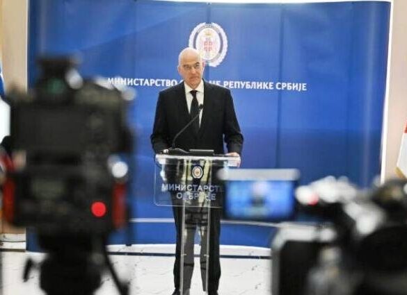 Ν. Δένδιας από τη Λευκωσία: Η Ελλάδα θα συμβάλει με κάθε δυνατό τρόπο στην άμυνα της Κυπριακής Δημοκρατίας