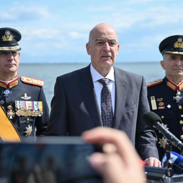 Δένδιας για την 25η Μαρτίου: Τιμάμε αυτούς που διαμόρφωσαν εθνική συνείδηση, μετατρέποντάς την σε επαναστατική πράξη