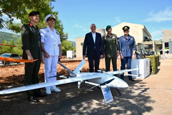 Εργοστάσιο drones στη Μαλακάσα εγκαινίασε ο Νίκος Δένδιας
