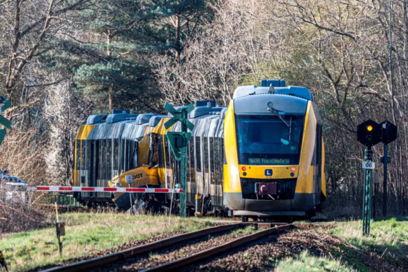 Σύγκρουση τρένων στη Δανία – Αναφορές για τραυματίες