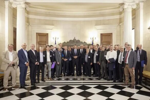 Συνάντηση Δημάρχου Ερυμάνθου με Μητσοτάκη