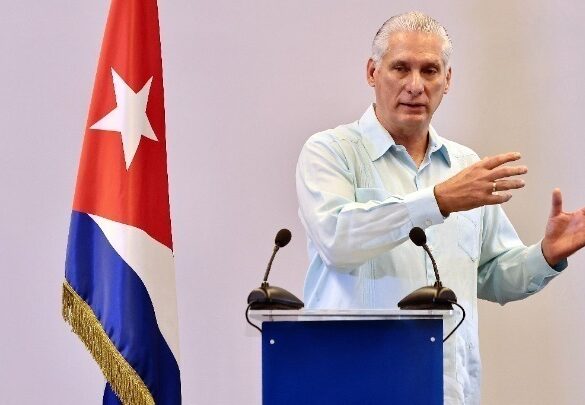ΗΠΑ: Επιβάλλουν οικονομικές κυρώσεις στον Πρόεδρο της Κούβας Ντίας-Κανέλ