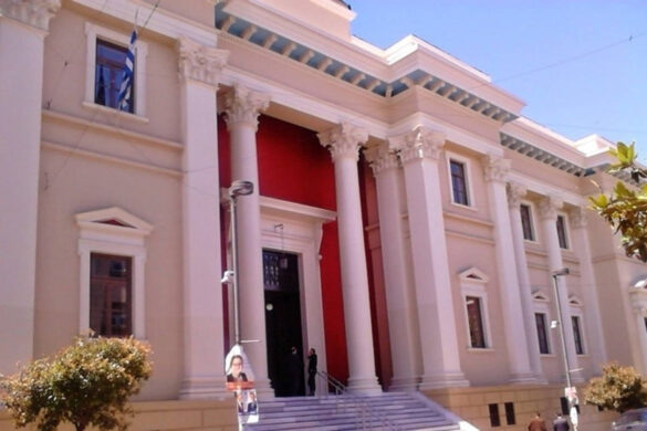 Ένταση στα δικαστήρια με τους εργαζόμενους της Κοινωφελούς στον Δήμο – Αγανάκτηση για την απουσία Δημοτικής Αρχής και Πελετίδη