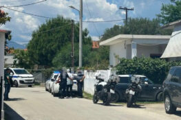 Δολοφονία στο Αίγιο (Νεότερα): Μέσα σε λίμνη αίματος βρέθηκαν μητέρα και γιος