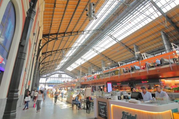 Στάσιμες οι λιανικές πωλήσεις στην ευρωζώνη τον Απρίλιο