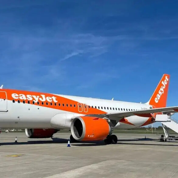 Η Apollo Global εξαγοράζει την EasyJet με 7,7 δισ. δολάρια