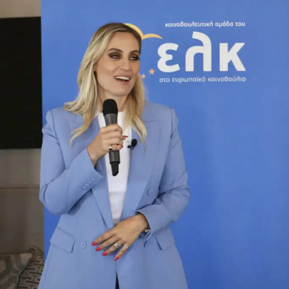 Ελεονώρα Μελέτη: Να φύγουμε από το «τρυπάκι» ότι «δεν αγγίζουμε» τη Μαρία Καρυστιανού