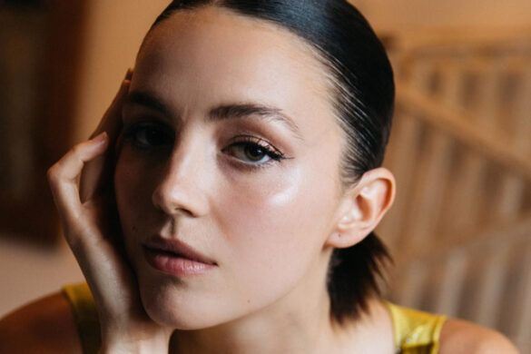 Η Έλλα Χαντ θα υποδυθεί την Γκίλντα Ράντνερ στην ταινία «SNL 1975»