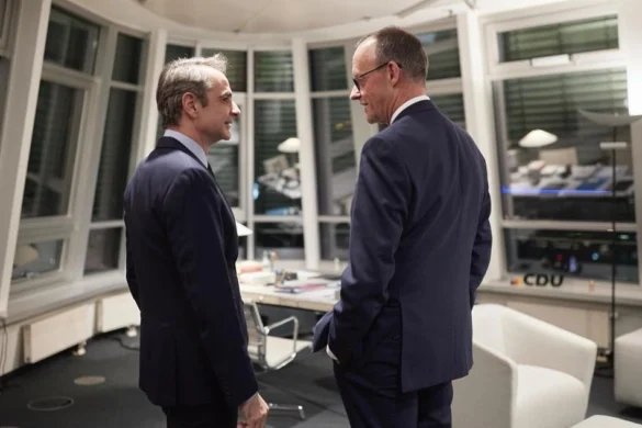 Τηλεφωνική επικοινωνία του Κυριάκου Μητσοτάκη με τον Φρίντριχ Μερτς.