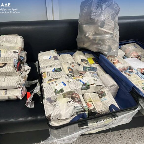 Κατασχέθηκαν πάνω από 2.800 πούρα στο «Ελευθέριος Βενιζέλος» αξίας 440.000 ευρώ