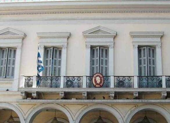 Εμπορικός Σύλλογος: Αντιδρά για έργα στην Μαιζώνος τις ώρες λειτουργίας της Αγοράς