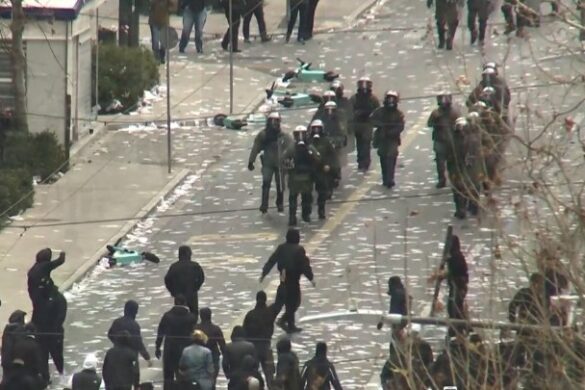 Επεισόδια στην πλατεία Συντάγματος.