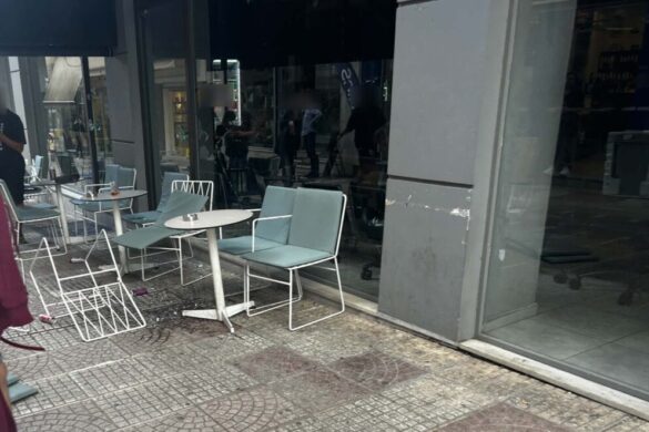 Δυτική Ελλάδα: Μπήκε μεθυσμένος και τα έκανε… γυαλιά – καρφιά σε κατάστημα εστίασης