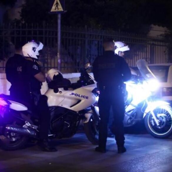 Αιματηρή επίθεση με μαχαίρι στην Πάτρα.
