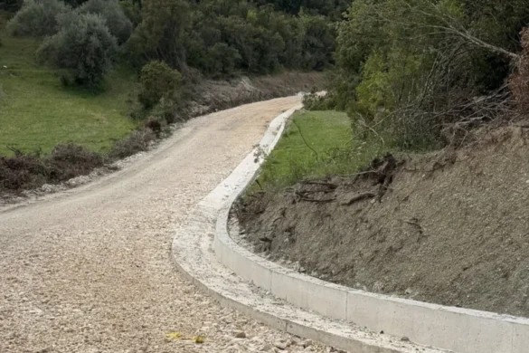 Δήμος Ερυμάνθου: Νέα έργα αγροτικής οδοποιίας για ασφάλεια των μετακινήσεων
