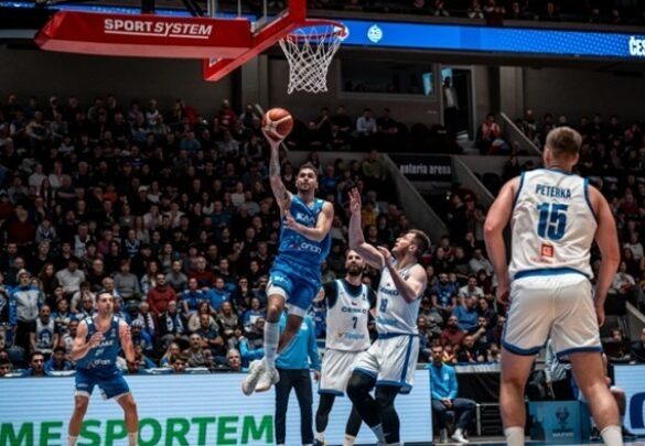 Φιέστα στην Πάτρα με την Ολλανδία για την εθνική.