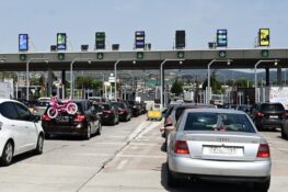 Πού θα ταξιδέψουν οι Έλληνες την Πρωτομαγιά;