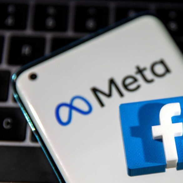 «Έπεσε» το Facebook-Εκτός λειτουργίας η πλατφόρμα