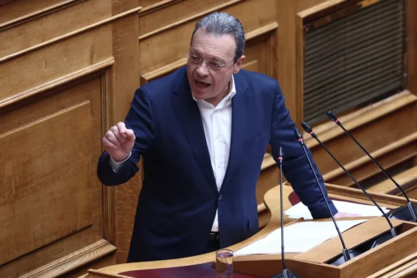 Φάμελλος σε Μητσοτάκη – «Θα έρθετε να καταθέσετε στην Προανακριτική για τα Τέμπη;»