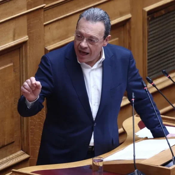 Φάμελλος σε Μητσοτάκη – «Θα έρθετε να καταθέσετε στην Προανακριτική για τα Τέμπη;»