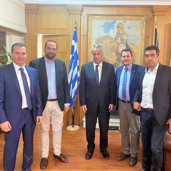 Συνάντηση του Περιφερειάρχη Νεκτάριου Φαρμάκη με τον Υπουργό Αγροτικής Ανάπτυξης και Τροφίμων Μάκη Βορίδη