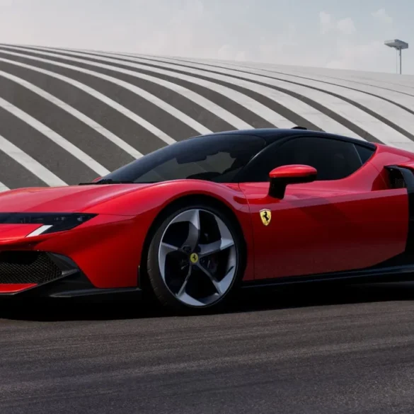 Η ολοκαίνουργια 849 είναι η σύγχρονη Ferrari Testarossa