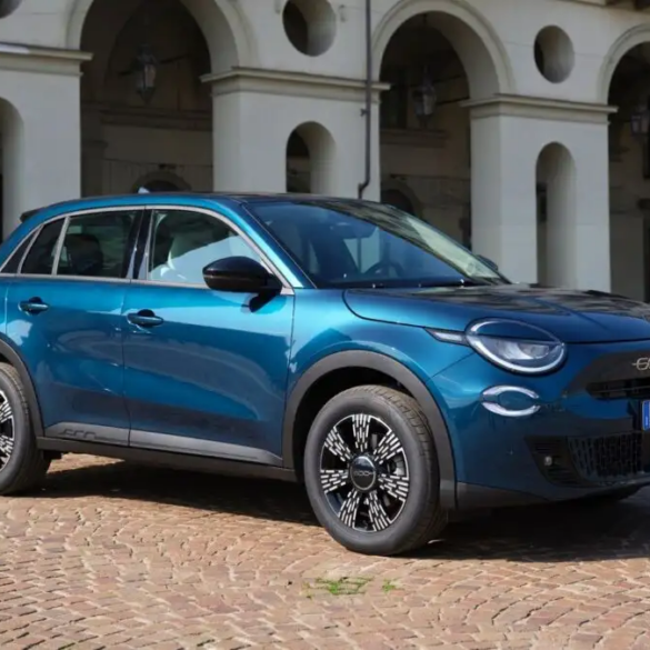 Fiat 600 βενζίνη 100 ίππων και τιμή από 20.990 ευρώ