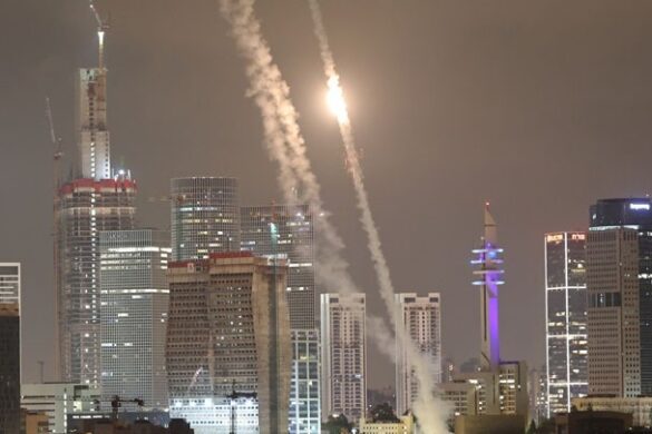 Συναγερμός στο Ισραήλ για νέα πυραυλική επίθεση του Ιράν – Τρεις νεκροί στην Μπεερσέμπα