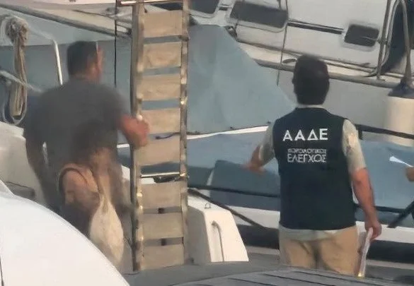 Έφοδος της ΑΑΔΕ σε τουριστικά σκάφη – Στο 43% το ποσοστό παραβατικότητας